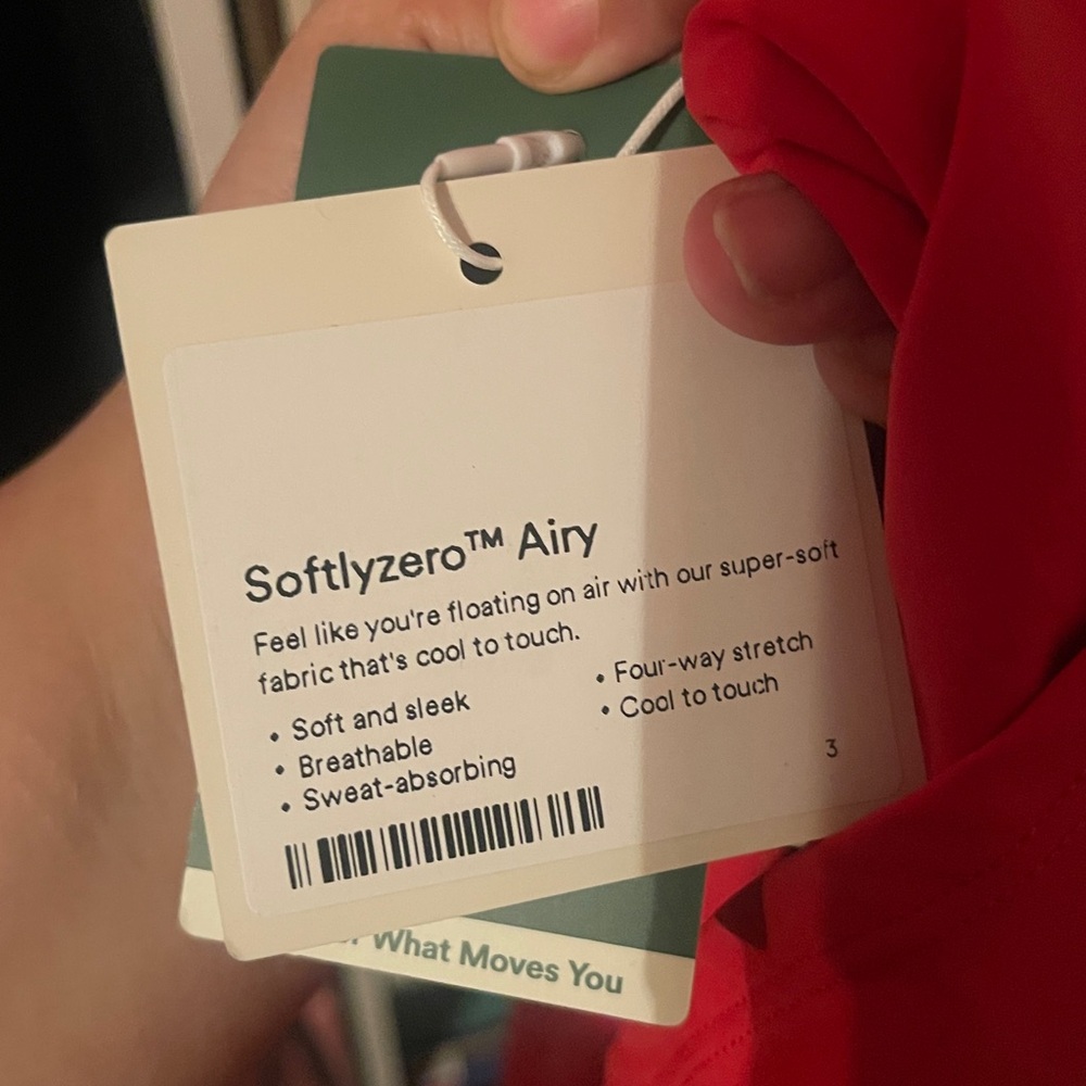 HALARA Red SoftlyZero™ Airy
Backless Twisted Acti… - image 8